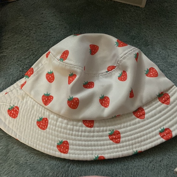 Bucket hat bundle - Picture 3 of 4
